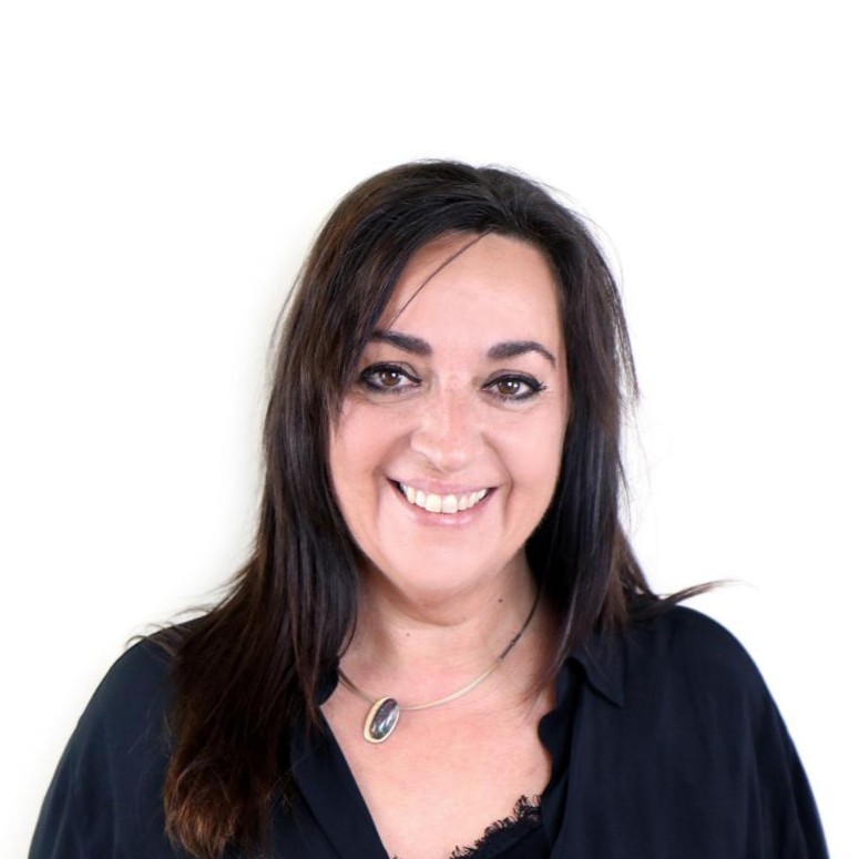 Esther Saiz Cayuela - Intersa Labs S.L. Esther Saiz Cayuela - Intersa Labs S.L.